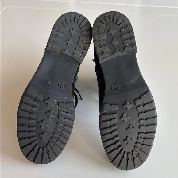 Black Lace-Up/zipper Women's Boots - Picture 5 of 6